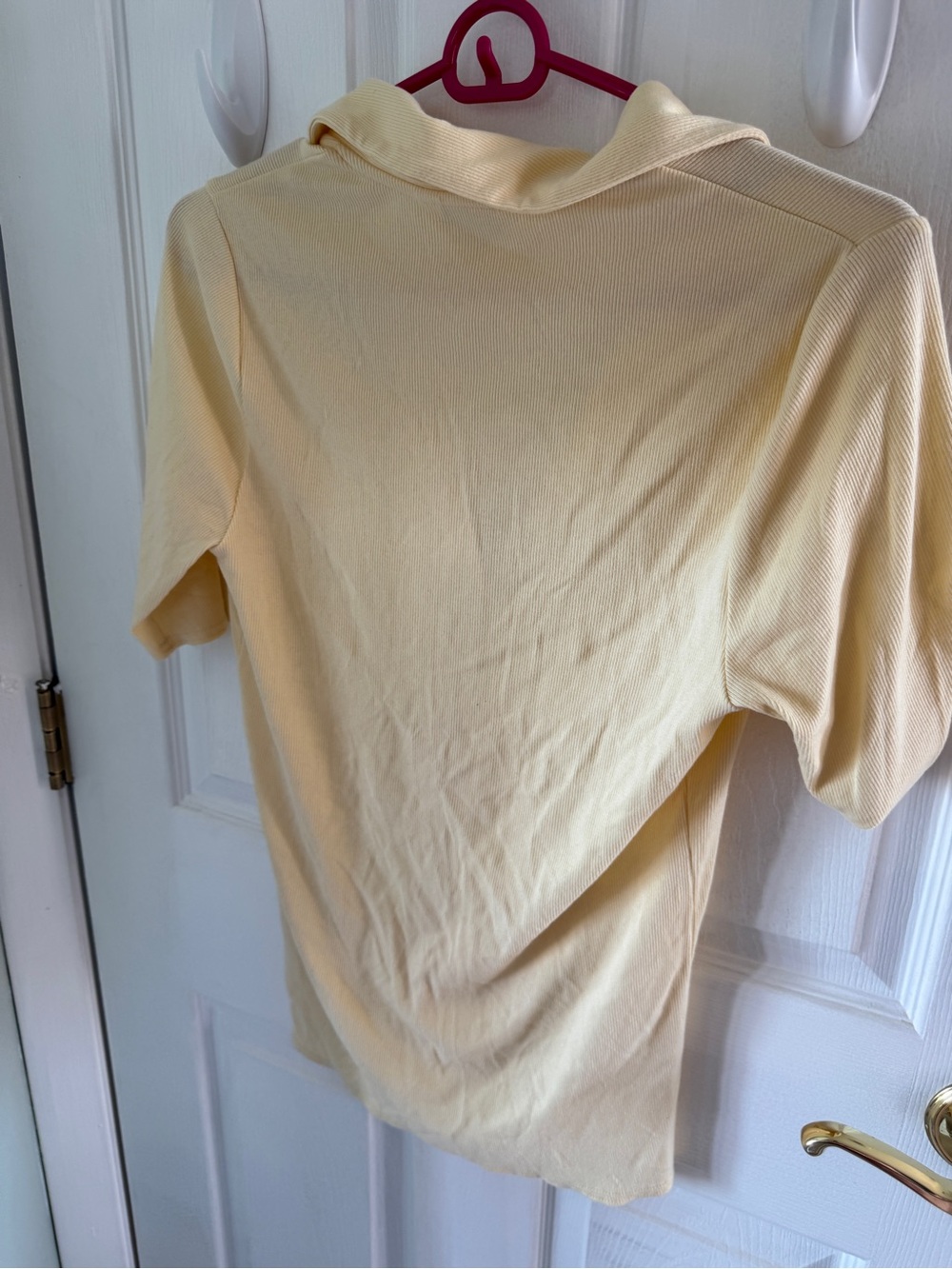 Banana Republic Pale Yellow Ribbed Short Sleeve Top